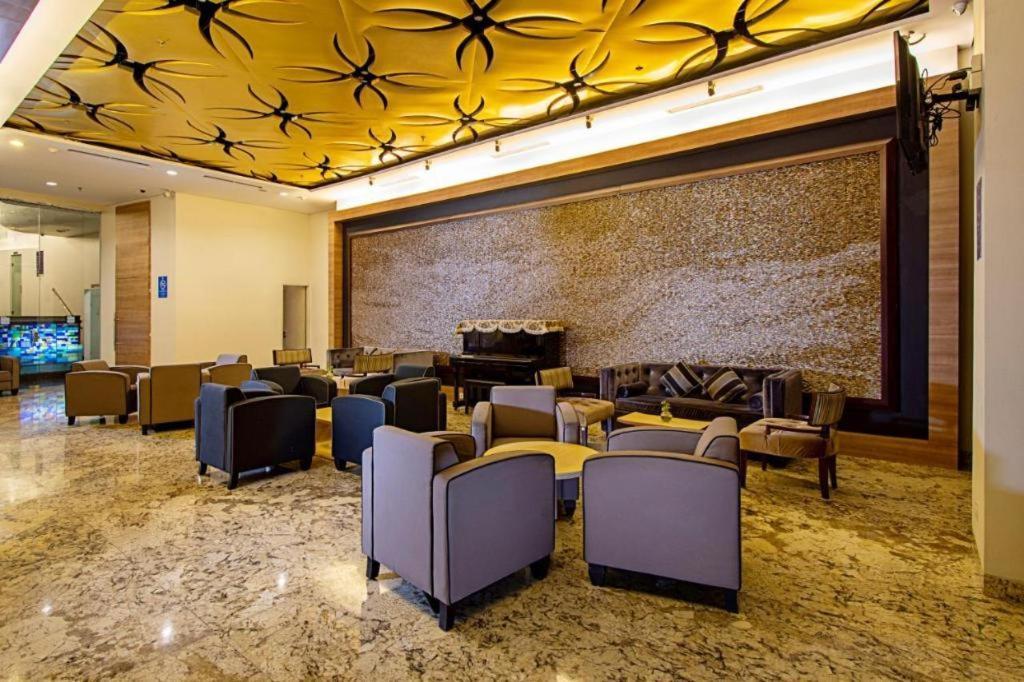 Blue Sky Hotel Petamburan Jakarta Eksteriør billede