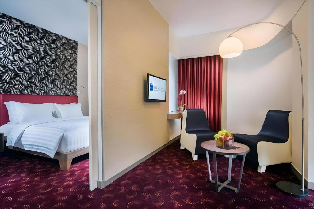 Blue Sky Hotel Petamburan Jakarta Eksteriør billede