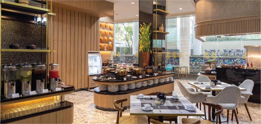 Blue Sky Hotel Petamburan Jakarta Eksteriør billede