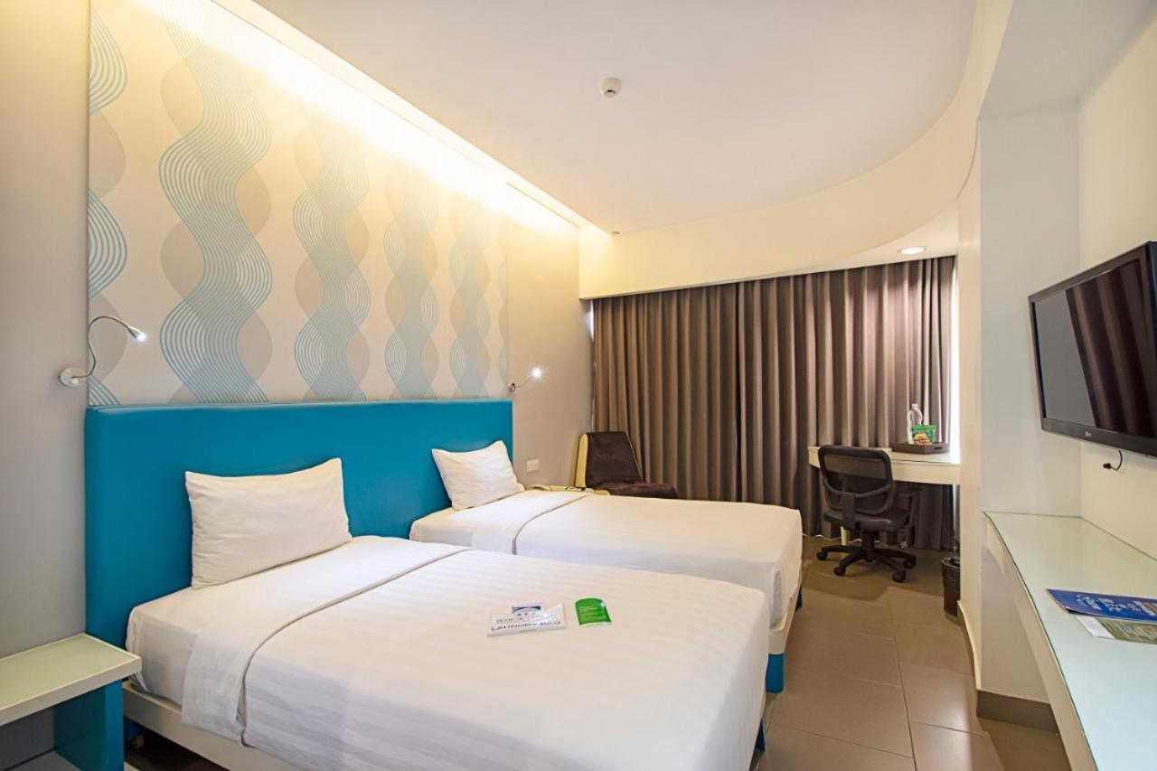 Blue Sky Hotel Petamburan Jakarta Eksteriør billede